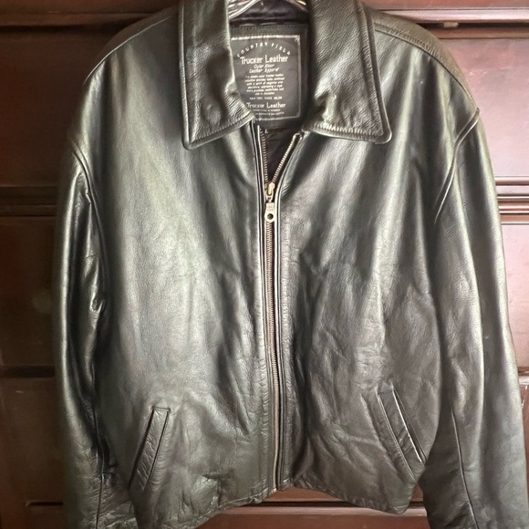 Vintage Trucker Leather Black Zip-Up Jacket – Size L, Country Field - Picture 1 of 3